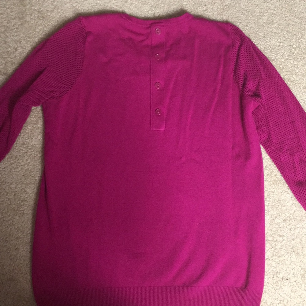The limited small magenta sweater mesh detail - Picture 4 of 4